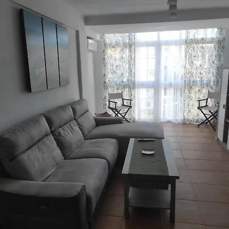 Centro,piscina, Al Lado Aguapark Apartment